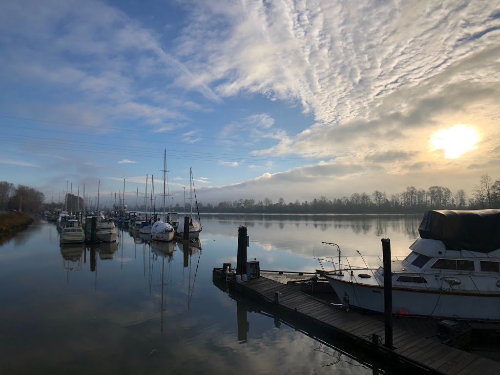 Graybar Road Pier | Dyke Rd, Richmond, BC, Canada