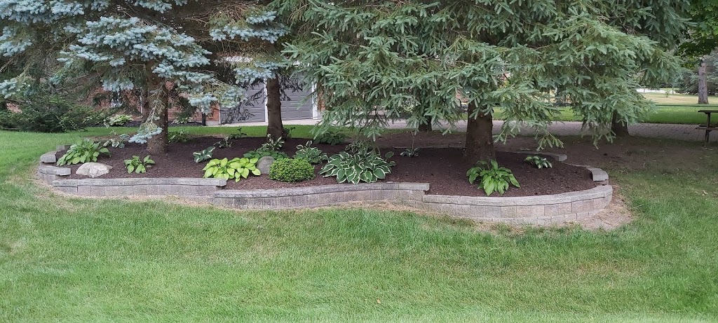 Dreamscapes Landscaping | 620 E Waseosa Lake Rd, Huntsville, ON P1H 2J4, Canada | Phone: (705) 795-4556