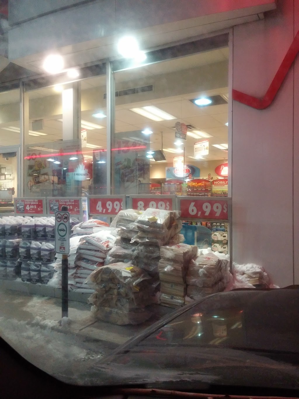 Petro-Canada | 1375 Boulevard Moody, Terrebonne, QC J6X 4C8, Canada | Phone: (450) 471-3908