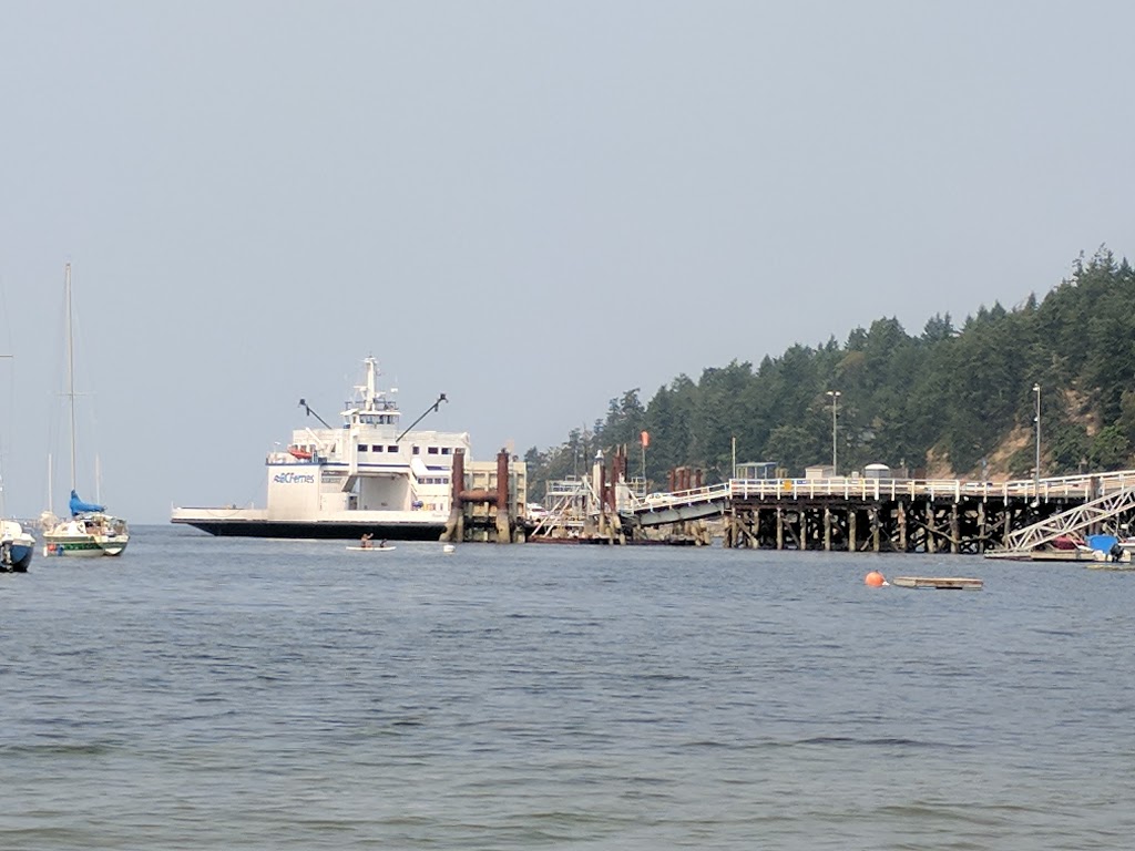 Beachfront at Vesuvius | 120 Langley Rd, Salt Spring Island, BC V8K 1K9, Canada | Phone: (250) 538-1601