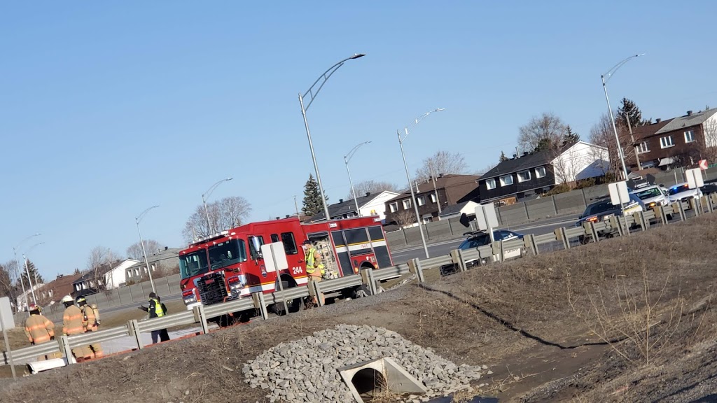 Signature sur le Saint-Laurent (Jetee Ouest) | 1051 1Y2, Rue Jacques-le Ber, Verdun, QC H3E, Canada | Phone: (514) 866-0600