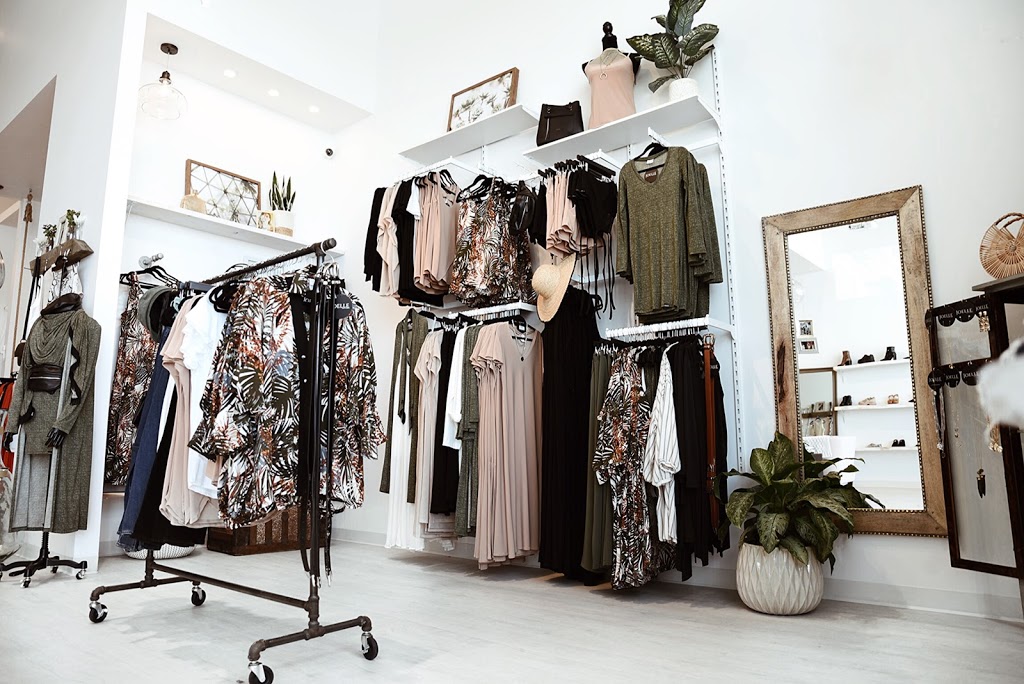Joelle Collection | 5065 Rue Marion, Trois-Rivières, QC G9A 0G1, Canada | Phone: (819) 378-8986