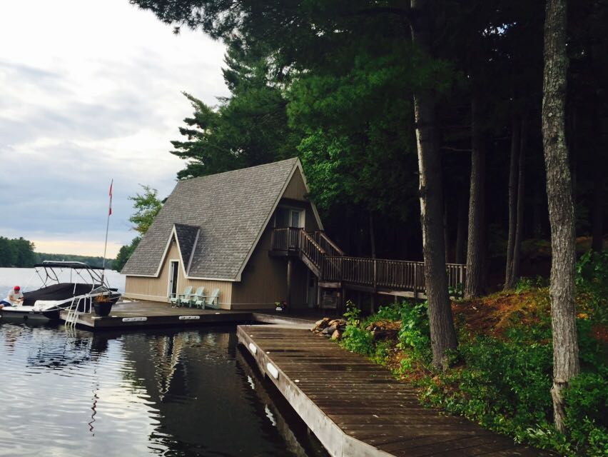 Villas Marina of Lake Muskoka | 2194 Muskoka District Road 169, Gravenhurst, ON P1P 1R2, Canada | Phone: (647) 986-4819