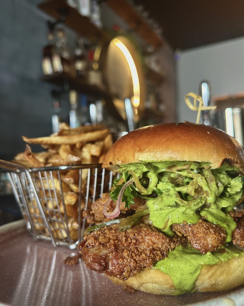 Grassroots Restaurant | 100 Wilson Ave, St Thomas, ON N5R 3R2, Canada | Phone: (519) 631-1429