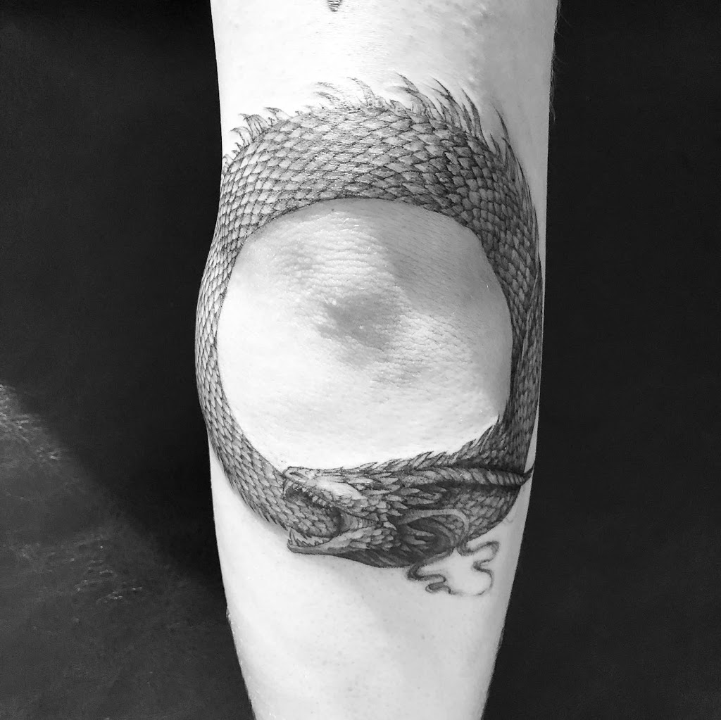 Tattoo Beast Girl | 7988 Yonge St, Innisfil, ON L9S 1L5, Canada | Phone: (437) 230-0891