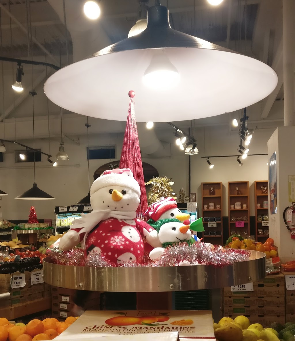 Kins Farm Market | 7515, 200 Market Crossing #200, Burnaby, BC V5J 0A3, Canada | Phone: (604) 432-6199