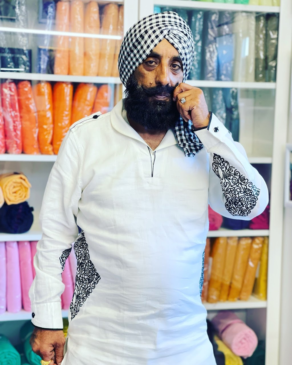 turban tying surrey | 12815 85 Ave, Surrey, BC V3W 0K8, Canada | Phone: (778) 713-6098