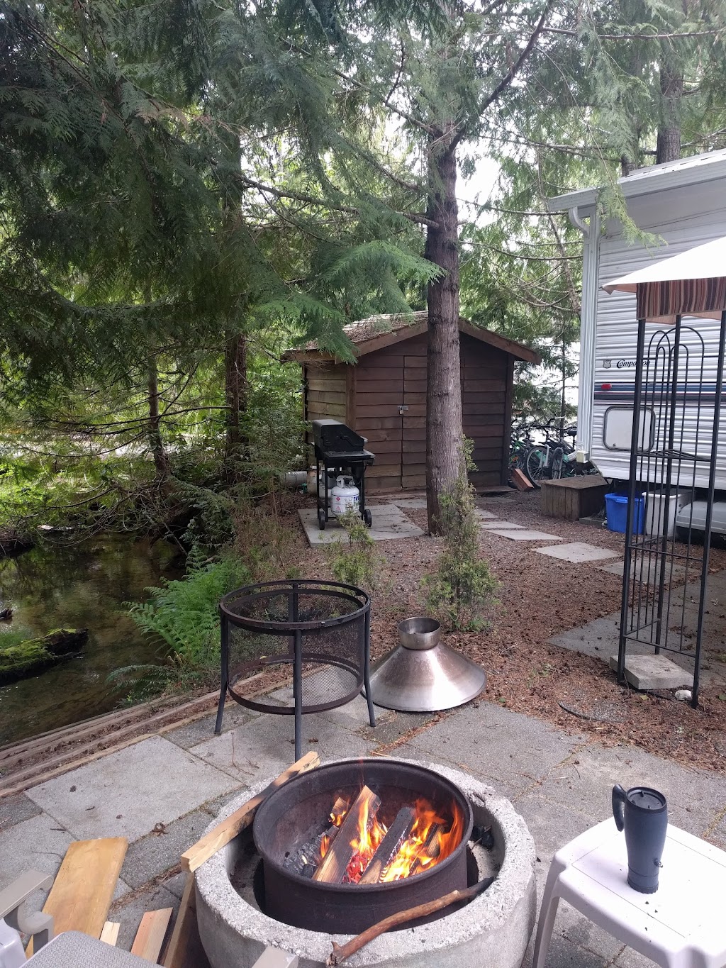 Spider Lake Springs Resort | Bowser, BC V0R 1G0, Canada | Phone: (250) 757-8181
