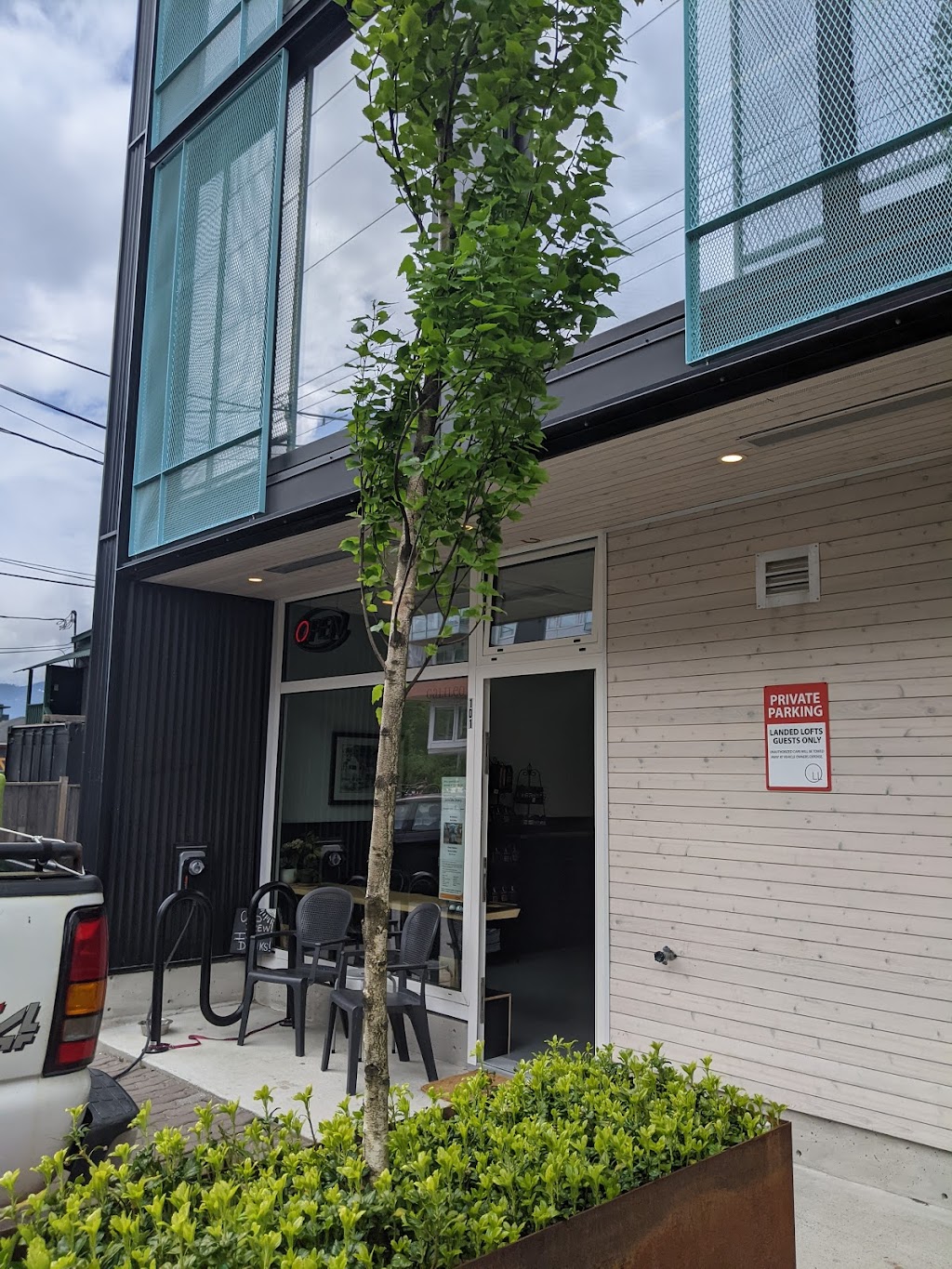 Galileo Coffee Company | 38936 Queens Way #9, Squamish, BC V8B 0V2, Canada | Phone: (604) 896-0272