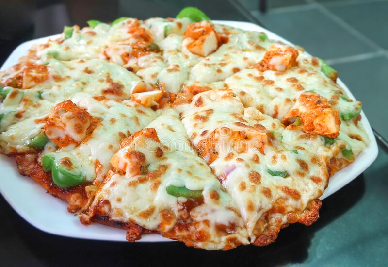 AY pizza | 550 Queen St W #5, Brampton, ON L6X 3E1, Canada | Phone: (905) 452-9596