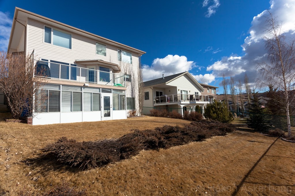 La Casita Bella Vista | 305 Gleneagles View, Cochrane, AB T4C 1P4, Canada | Phone: (403) 708-9643