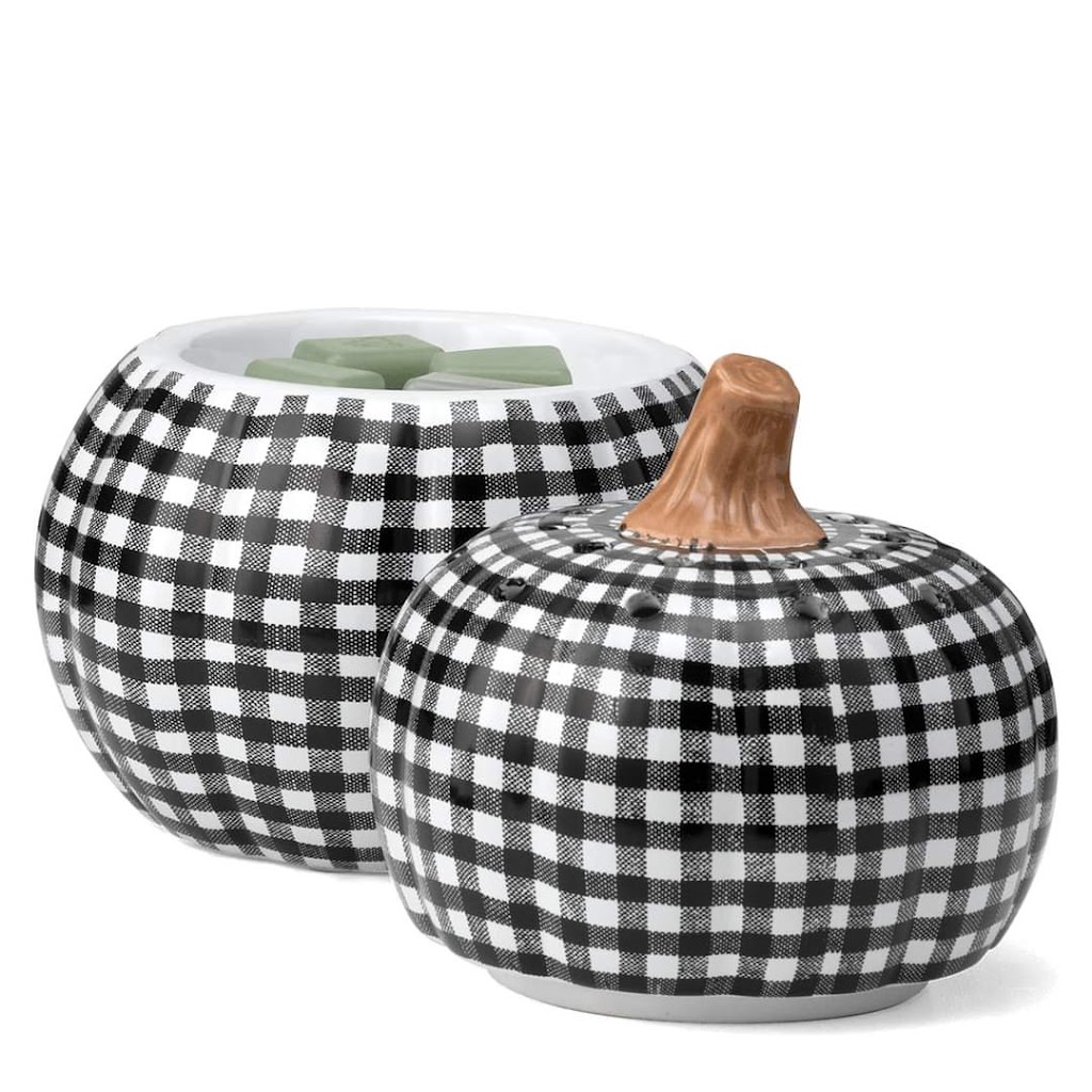 Wickless scents by tammy | 182 Scott Ave, Paris, ON N3L 4C7, Canada | Phone: (416) 931-1148