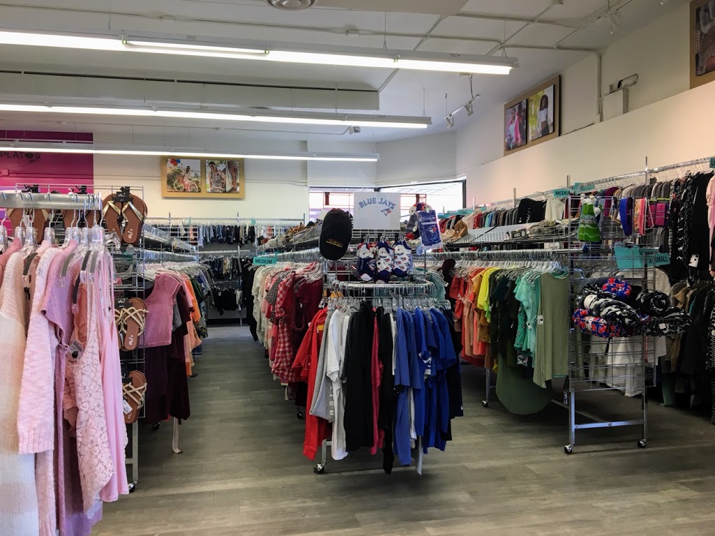 Platos Closet Guelph | 170 Silvercreek Pkwy N #7, Guelph, ON N1H 7P7, Canada | Phone: (519) 836-8282