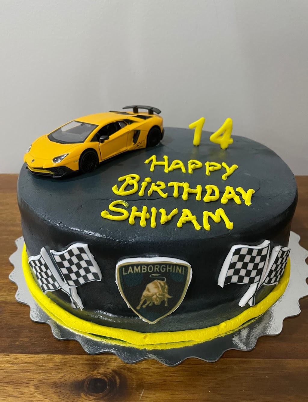 Nehas Bakery | 38 Ferncroft Pl, Brampton, ON L7A 3C8, Canada | Phone: (647) 803-1360