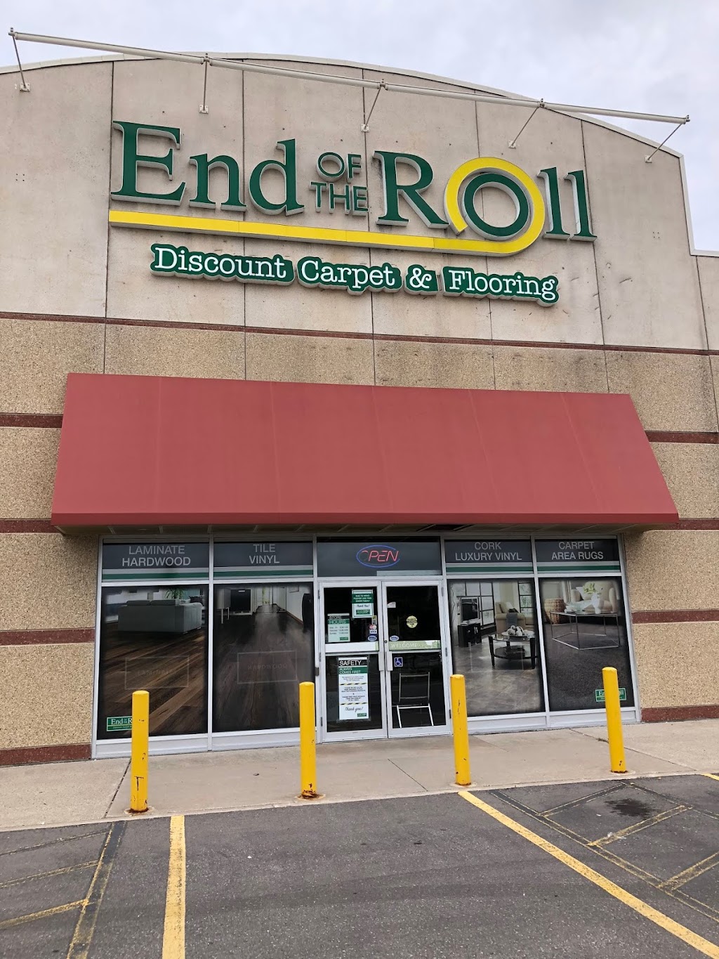 End Of The Roll - Orangeville | 95 First St, Orangeville, ON L9W 2E8, Canada | Phone: (416) 818-5834