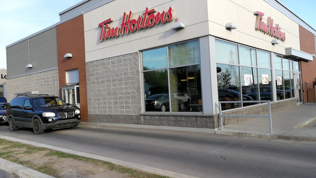 Tim Hortons | 340 Montée du Comté, Les Coteaux, QC J7X 1A8, Canada | Phone: (450) 267-0782