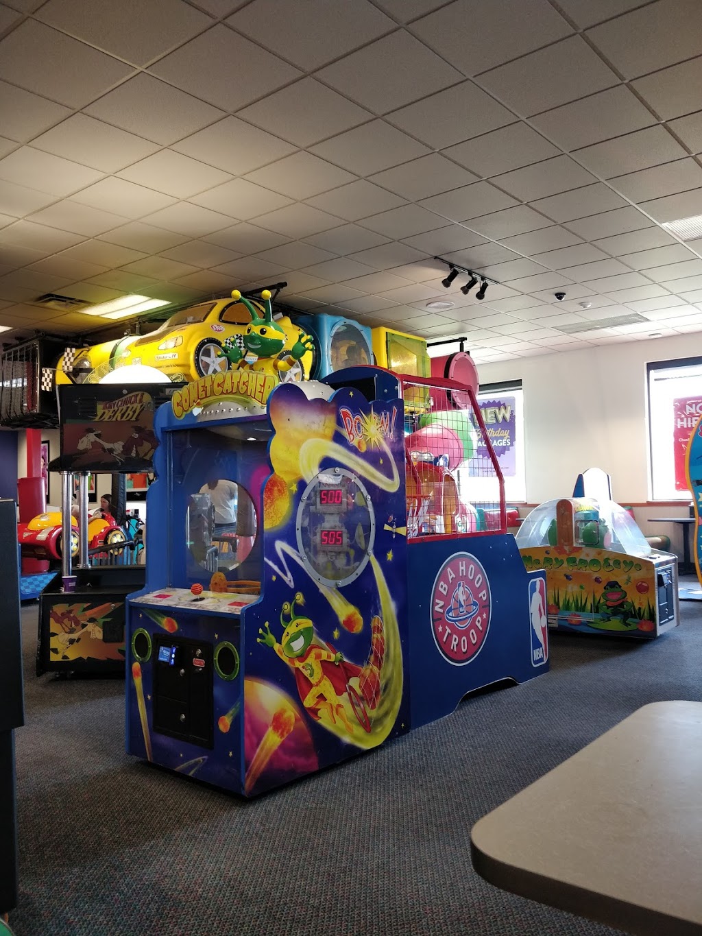 Chuck E. Cheese - 2612 32 St NE, Calgary, AB T1Y 7L8, Canada