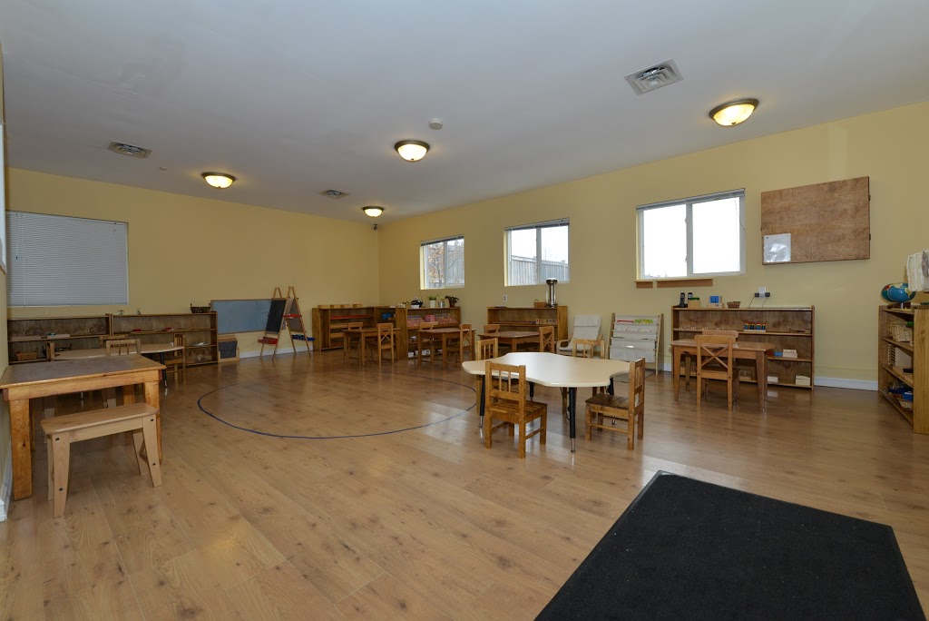 York Montessori School | 10533 Leslie St, Richmond Hill, ON L4S 1P1, Canada | Phone: (905) 508-2000