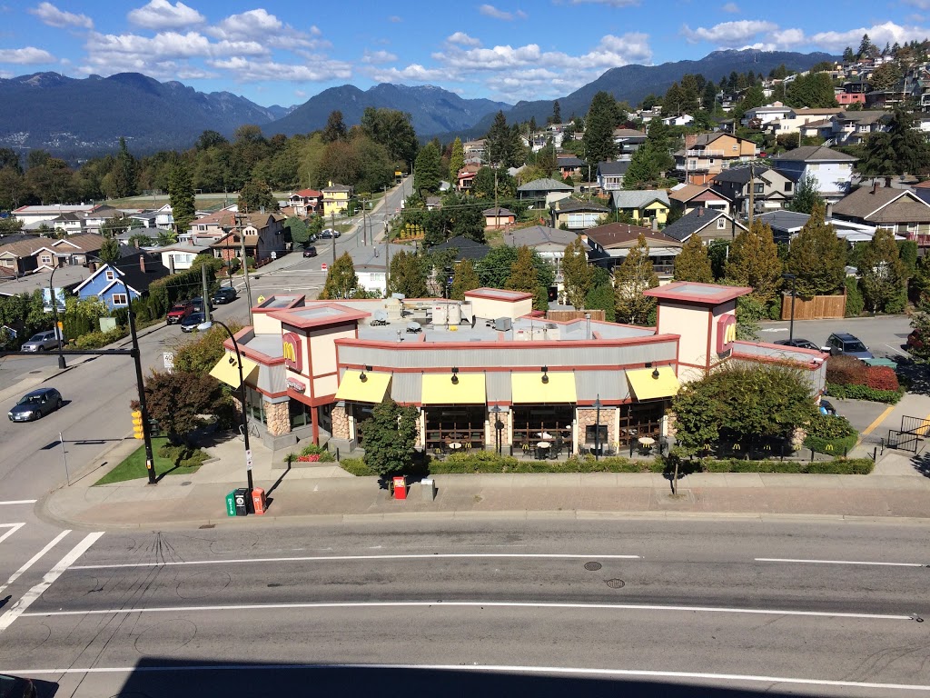 McDonalds | 4801 E Hastings St, Burnaby, BC V5C 2L1, Canada | Phone: (604) 718-1015