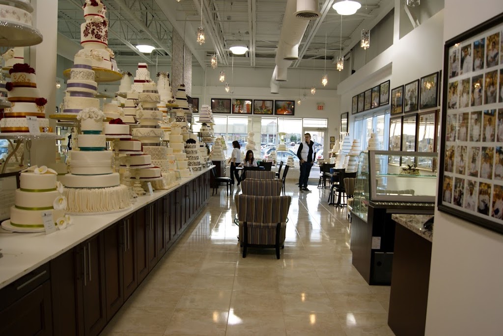 Just Temptations- Wedding cakes Mississauga | 448 Gibraltar Dr #1, Mississauga, ON L5T 2N8, Canada | Phone: (905) 565-0058