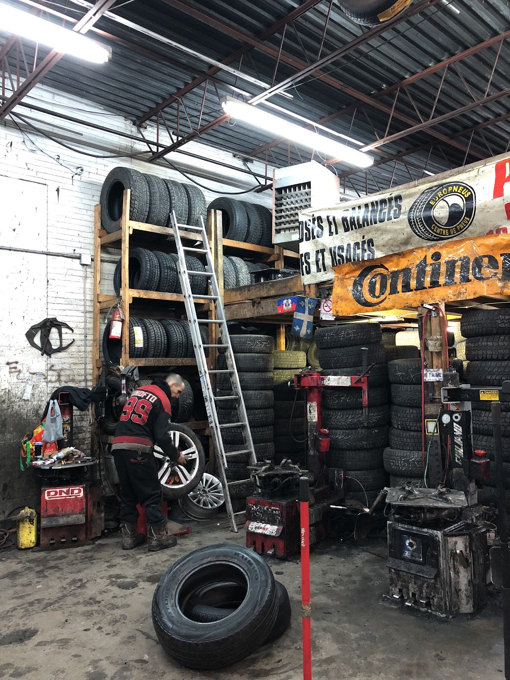 Europneus Centre de Pneus | 10766 Av. Jean-Meunier, Montréal-Nord, QC H1G 4S4, Canada | Phone: (514) 327-6720