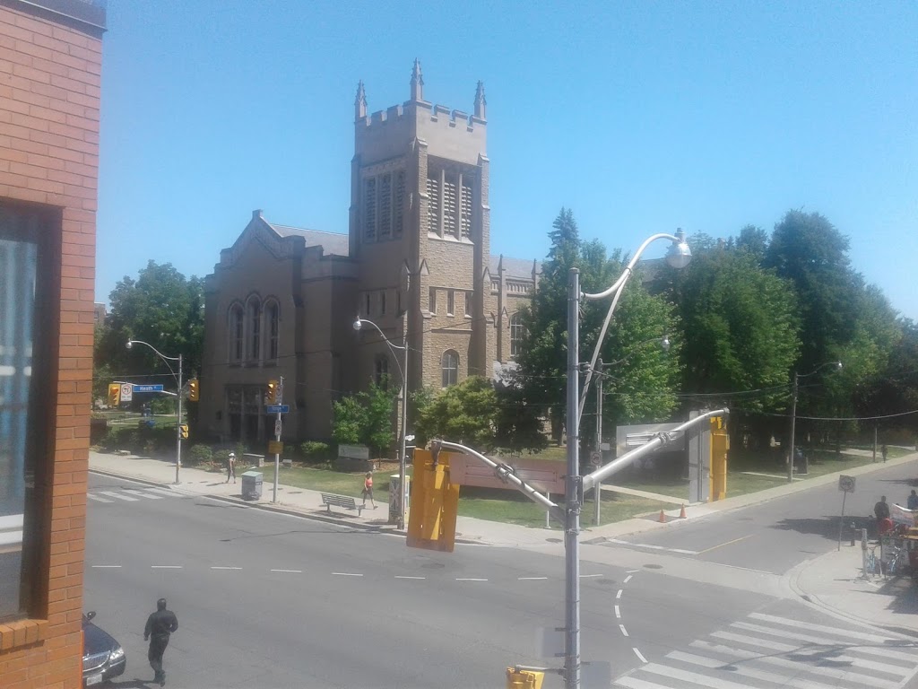 Yorkminster Park Baptist Church | 1585 Yonge St, Toronto, ON M4T 1Z9, Canada | Phone: (416) 922-1167