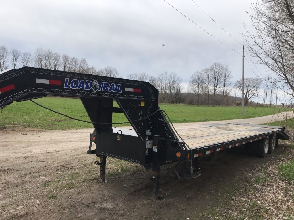 Dobson Trucking | 1207 10 Line N, Hawkestone, ON L0L 1T0, Canada | Phone: (705) 323-2062