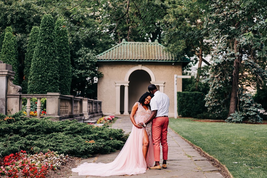 Christina Guida Photography | 26 Carey Ln, Bowmanville, ON L1C 0P2, Canada | Phone: (905) 926-9944