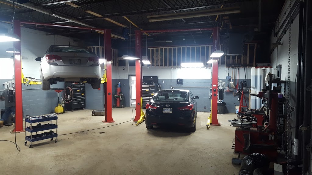 Westside Auto Repair | 1055 Sarnia Rd Unit B7, London, ON N6H 5J9, Canada | Phone: (519) 474-2886