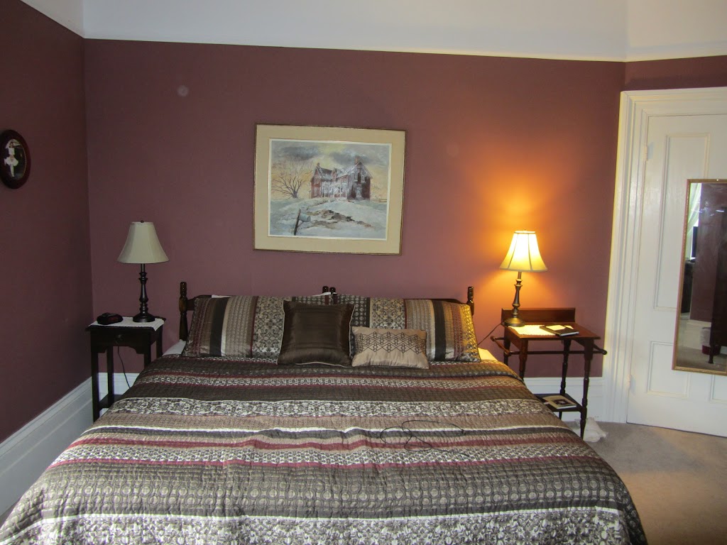 Morton House Inn | Milton, NS B0T 1P0, Canada | Phone: (902) 354-2908