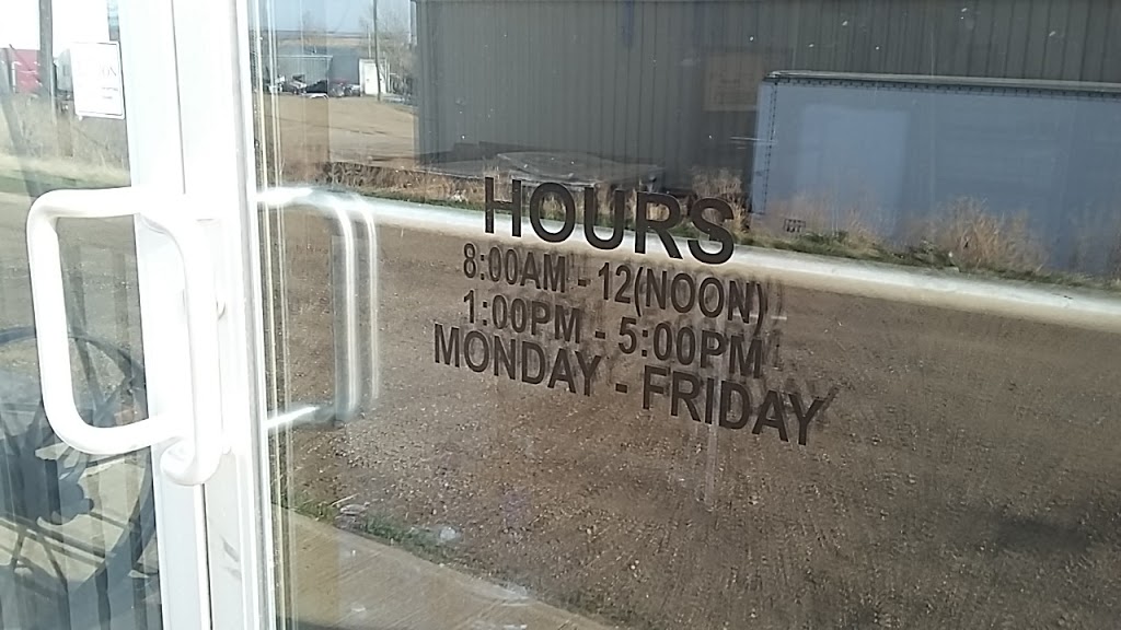 Tinkers Welding 2016 | 633 13 Ave NE, Moose Jaw, SK S6H 3A6, Canada | Phone: (306) 692-0994