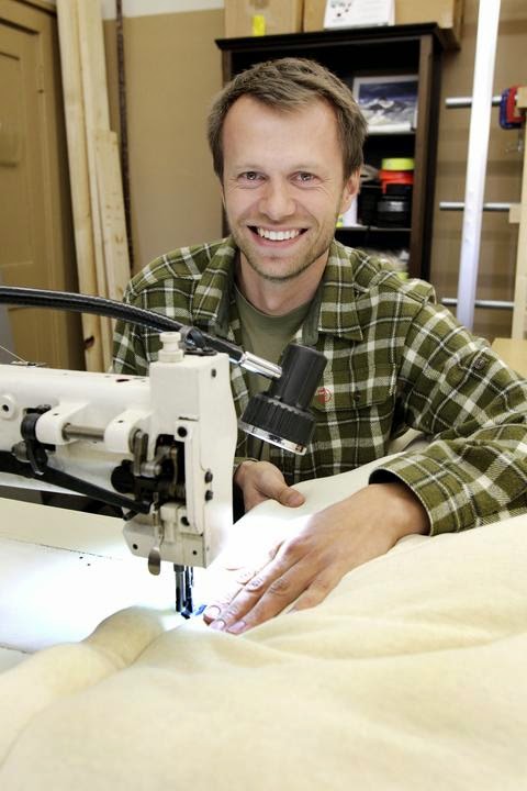 Black Sheep Mattress Company | 601 Manitou Rd SE, Calgary, AB T2G 4C2, Canada | Phone: (403) 455-8491