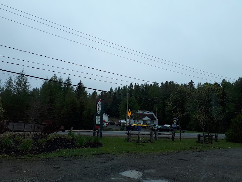 Tom Thumb Garden | 350 Chemin de Ste Marguerite, Sainte-Marguerite-du-Lac-Masson, QC J0T 1L0, Canada | Phone: (450) 228-3328