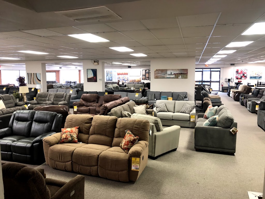Leon’s Simcoe Clearance Centre | 40 Sydenham St, Simcoe, ON N3Y 1R7, Canada | Phone: (226) 227-2150
