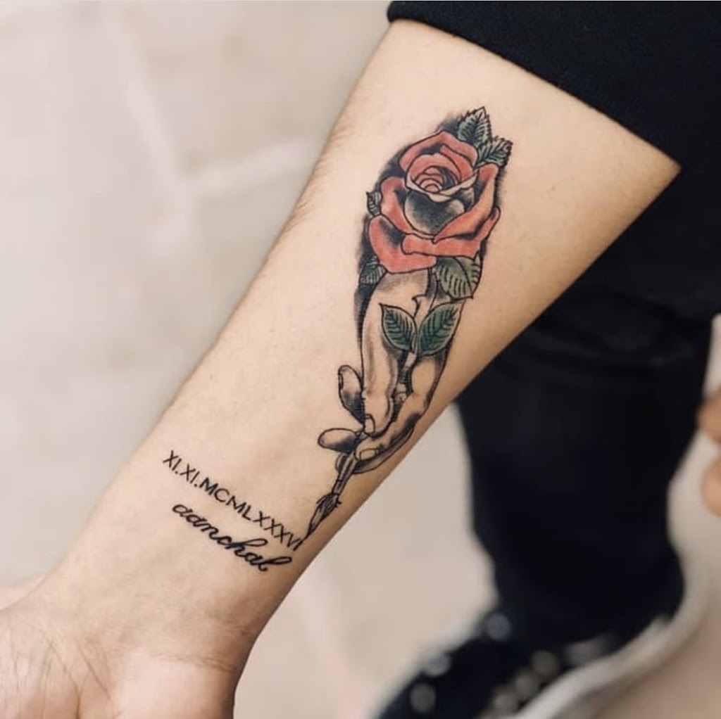 Blacklisted Tattooz | Linden Dr, Cambridge, ON N3H 5L5, Canada | Phone: (437) 246-2570