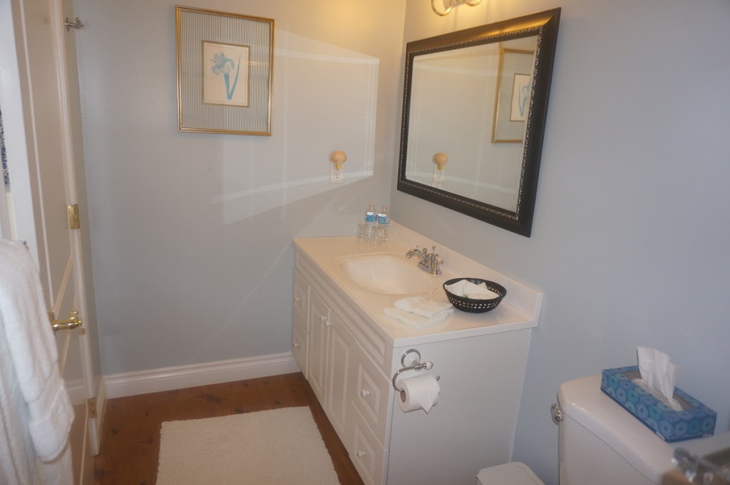 The Spare Room B&B | 4205 Pebble Beach Dr, Osoyoos, BC V0H 1V4, Canada | Phone: (250) 495-4824