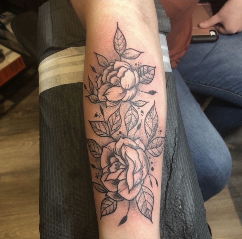 Artistic Roots Tattoo Co. | 600 Grandview St S, Oshawa, ON L1H 8P4, Canada | Phone: (905) 243-6779