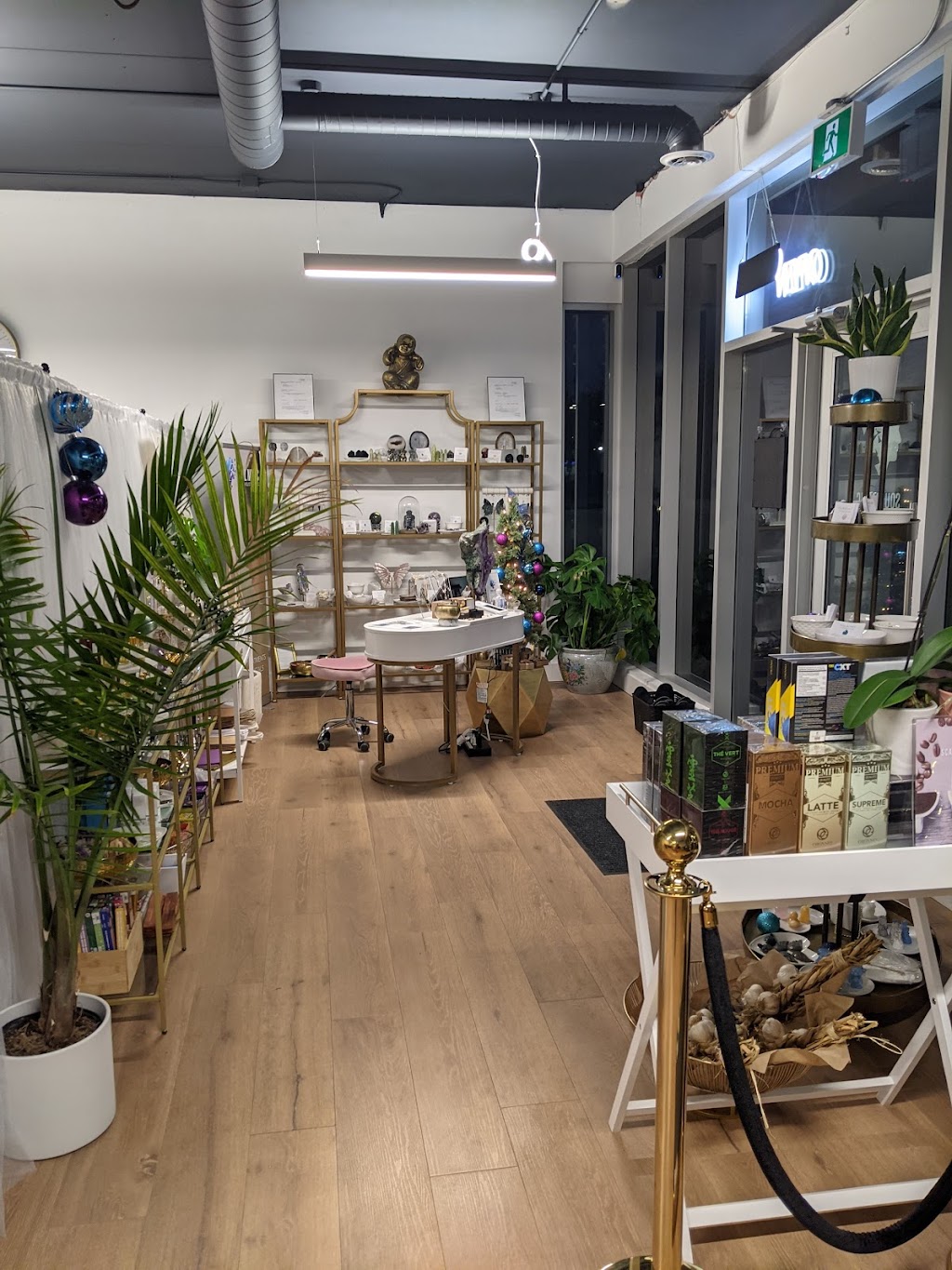 Soul Medic | 9 Woodlawn Rd E Ste 102, Guelph, ON N1H 0C1, Canada | Phone: (416) 899-4358