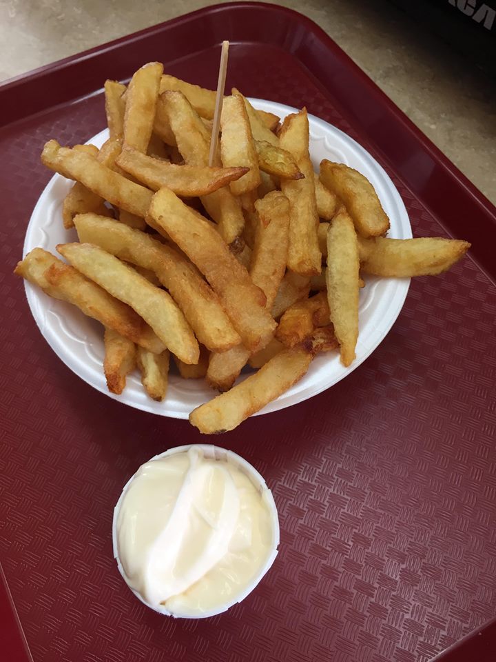 Casse-croûte Marché Pouliot | 2683 Chemin Royal, Sainte-Famille, QC G0A 3P0, Canada | Phone: (418) 829-3066