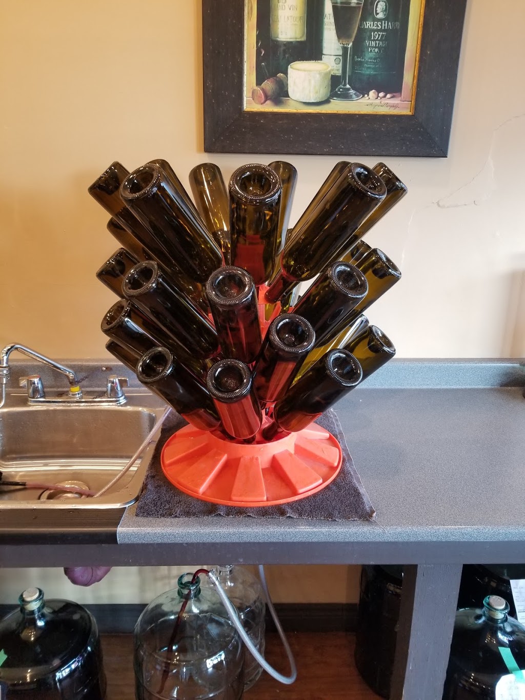White Rock Wines | 1379 Johnston Rd, White Rock, BC V4B 3Z3, Canada | Phone: (604) 536-9463
