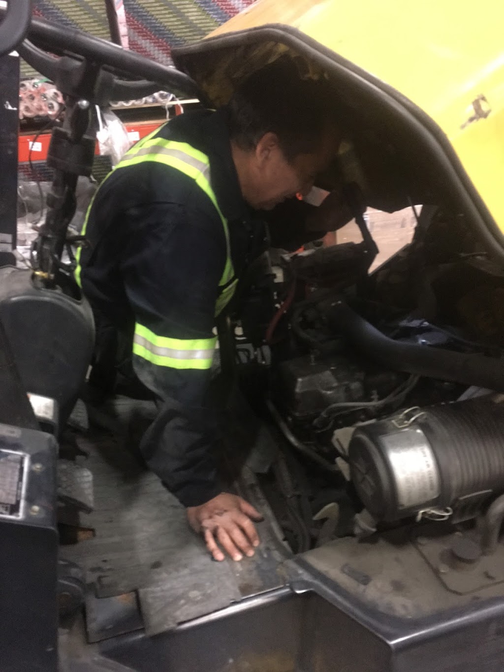 Premium Forklift | 6613 44 St SE #4, Calgary, AB T2C 2C9, Canada | Phone: (403) 272-3993