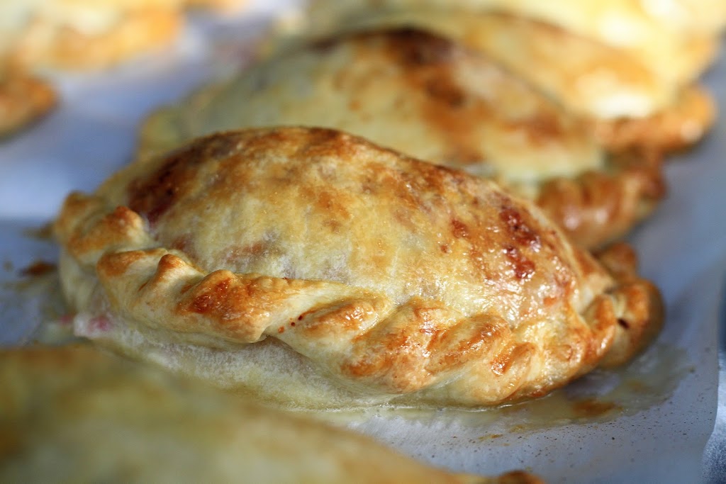 Heterei Latin Foods | 2807 Maple St, Abbotsford, BC V2S 3Y9, Canada | Phone: (778) 345-7774