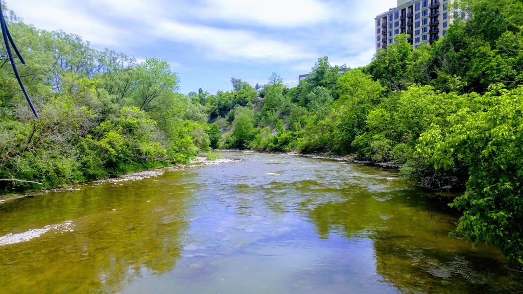 Lambton Woods | 1193 Royal York Rd, Etobicoke, ON M8V 2T9, Canada | Phone: (416) 338-4386