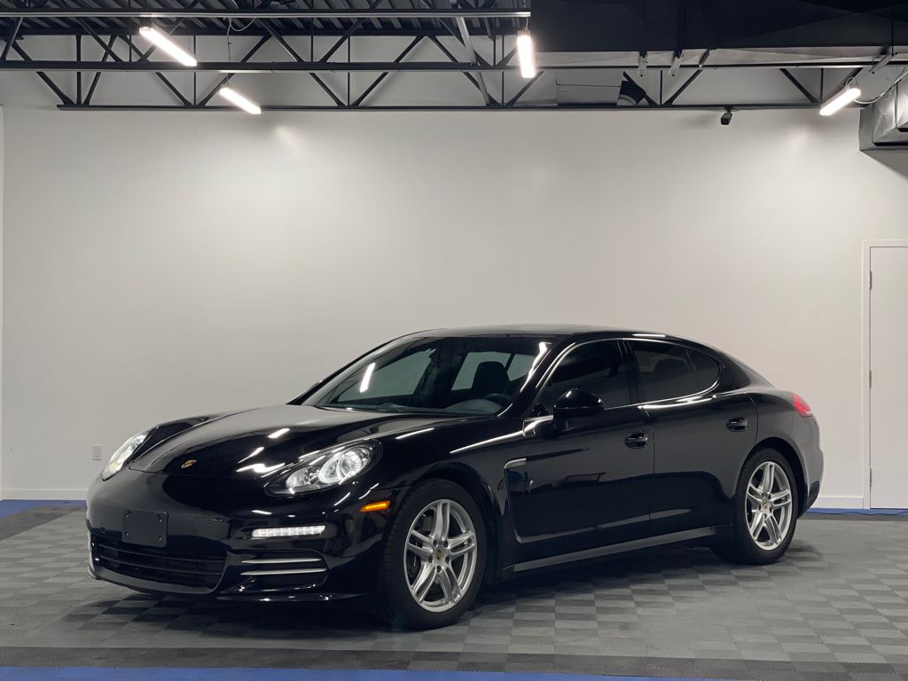 Moonstar Auto Sales | 730 Warden Ave., Scarborough, ON M1L 4A1, Canada | Phone: (800) 577-7167