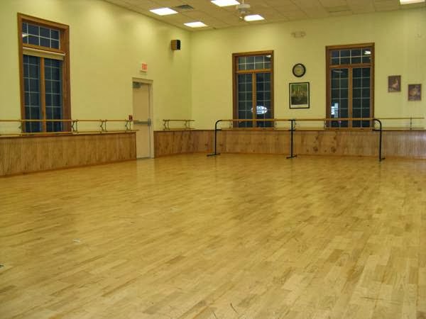 WALH Performing Arts Studios | 2937 Southwestern Blvd, Orchard Park, NY 14127, USA | Phone: (716) 675-7607