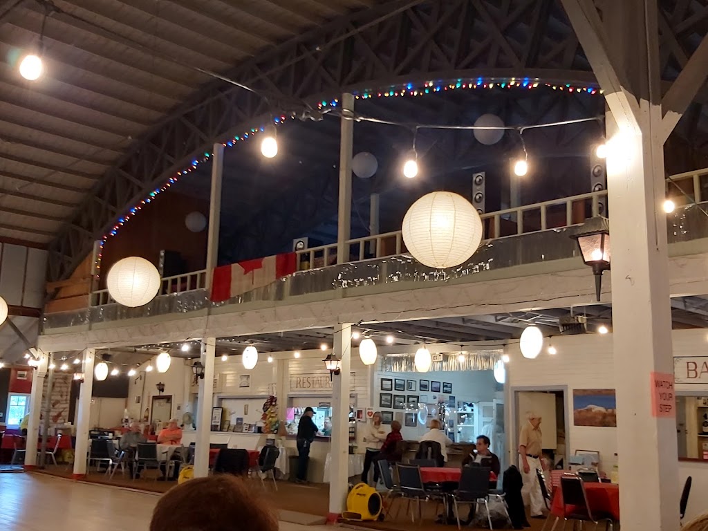 Danceland | 511 Lake Ave, Manitou Beach, SK S0K 4T1, Canada | Phone: (306) 946-2743