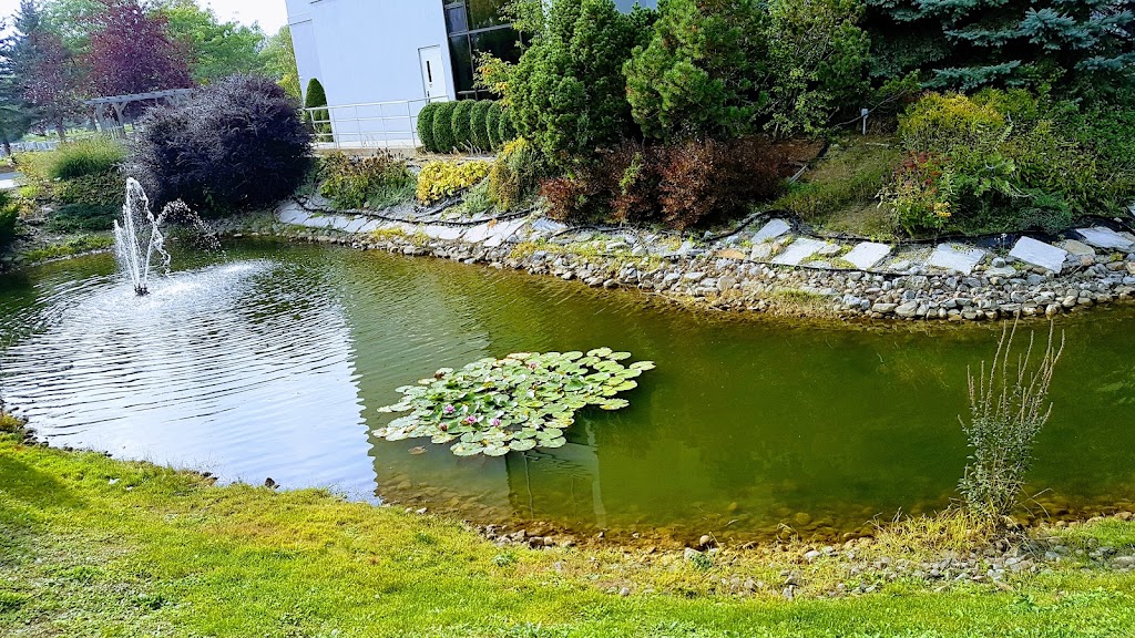 Kehal Israel Memorial Park | 4189 Bd des Sources, Dollard-des-Ormeaux, QC H9B 2A6, Canada | Phone: (514) 684-3441