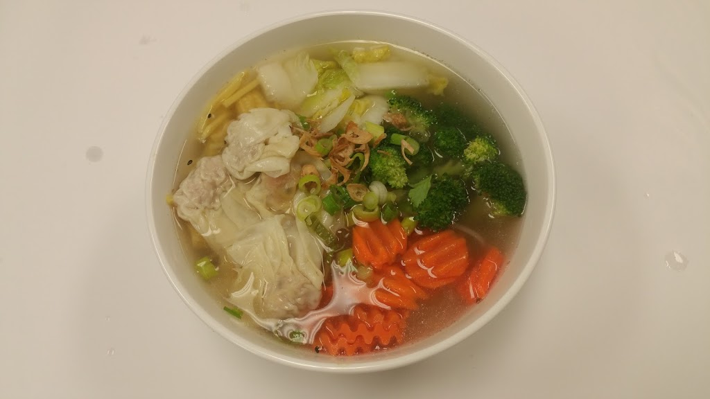 Pho 28 | 1131 Boulevard Saint-Martin O, Laval, QC H7S 1M8, Canada | Phone: (450) 490-7288