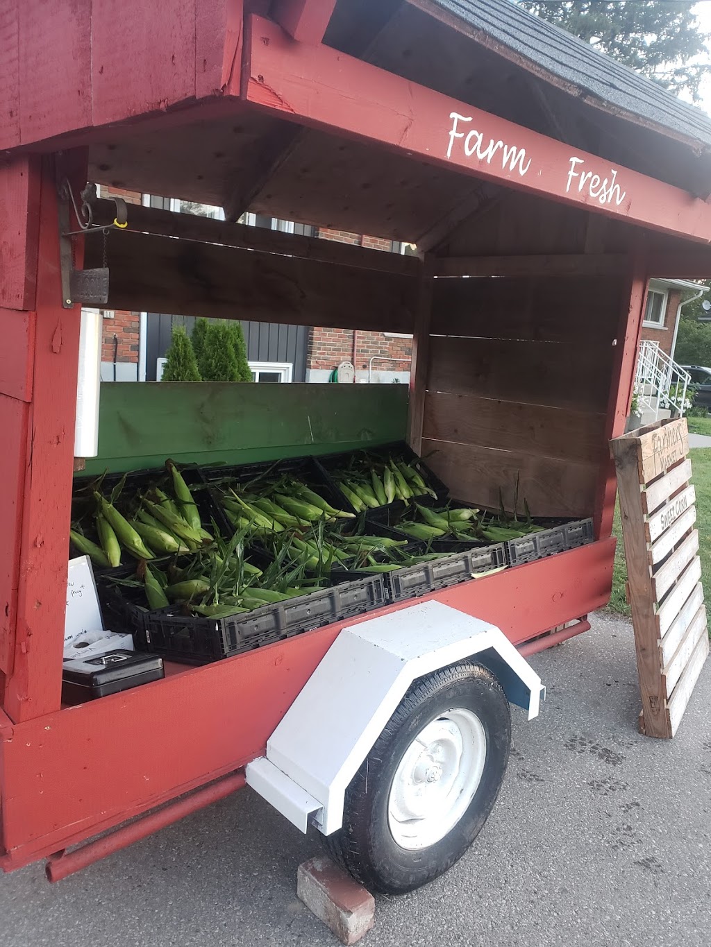 Pondlane Produce | 402 King St W, Ingersoll, ON N5C 3J7, Canada | Phone: (519) 497-1820