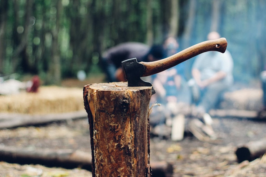 Axewood Axe Throwing | 7984 McDonald Rd S, Agassiz, BC V0M 1A2, Canada | Phone: (604) 796-1210